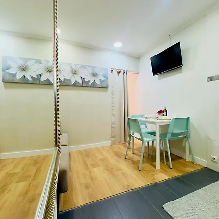 Maison Grise Apartman *