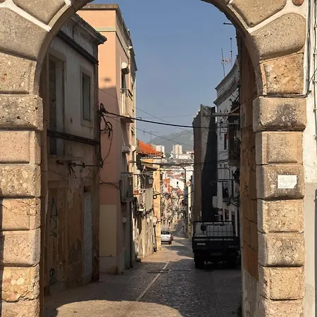 Maison Grise Apartment *