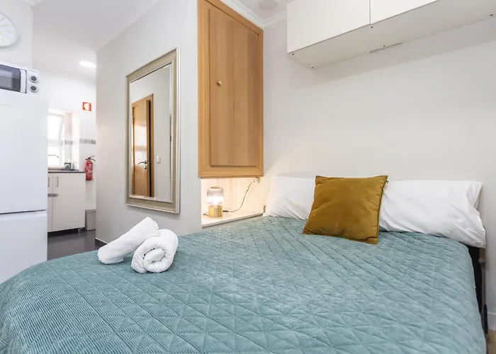 Maison Grise * Σετούμπαλ